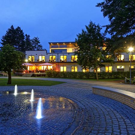 Hotel Am Kurpark Zinnowitz Exterior photo