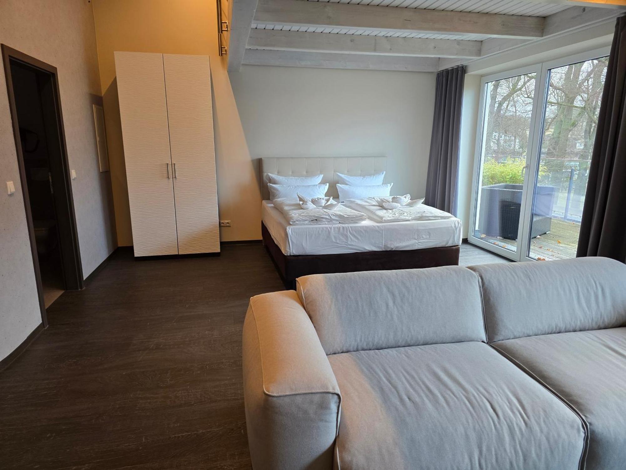 Hotel Am Kurpark Zinnowitz Exterior photo