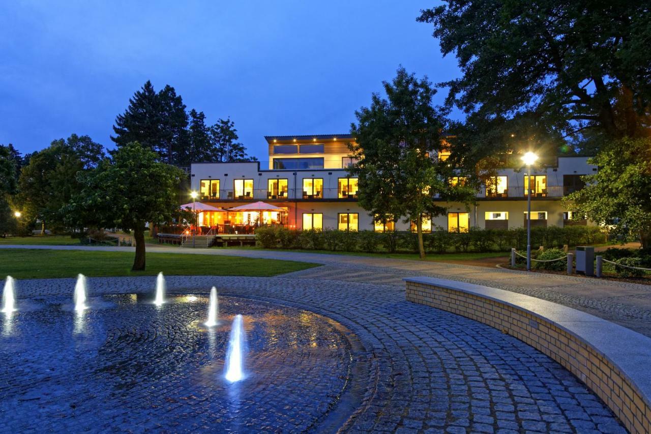 Hotel Am Kurpark Zinnowitz Exterior photo